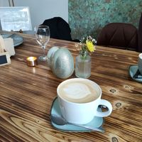 Oatmilk latte macchiato at RheinSpaziert in Cologne