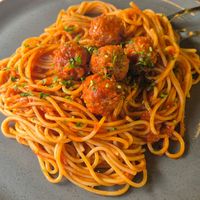 Spaghetti and meatballs at Oven Pub in Corfu