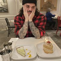 Cheesecake and strawberry shortcake   at Peacefood Cafe - Downtown in New York City