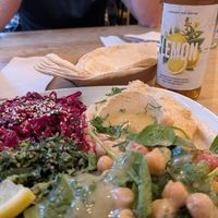 Vorspeisenteller: choose 4 entrees and get a meal out of it at Habeez - Werden in Essen