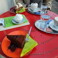  at Cafe Harvest in Vienna