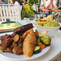 Brunch at Cafe Harvest in Vienna