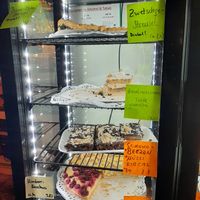 Cake 🤤 at Cafe Harvest in Vienna