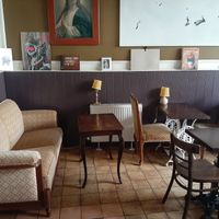  at Cafe Harvest in Vienna