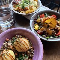 Lentil stew, nachos, mango salad   at Cafe Harvest in Vienna