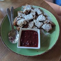 Kaiser: innenschmarrn at Cafe Harvest in Vienna