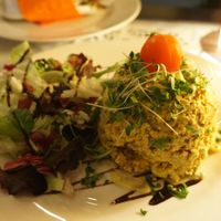Geröstete Knödel at Cafe Harvest in Vienna