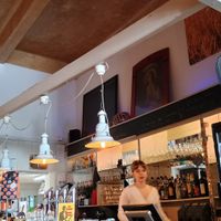  at Cafe Harvest in Vienna