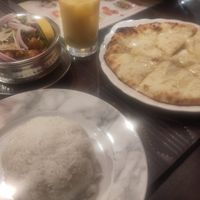 Chana Masala with honey cheese nan and rice at Karishma Indian and Nepali Restaurant - インド料理 カリスマ in Nagoya