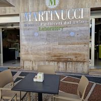 Outdoor seating at Martinucci Laboratory in Gallipoli