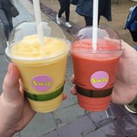 Sunshine Dan and Pinc Roc Smoothies at Swig Smoothies in Caernarfon