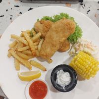 Fish and chips at Veggie House 一芳 - HarbourFront in Central Singapore