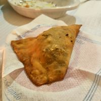 Chamuça de espinafres at Sabores do Sebouh in Porto