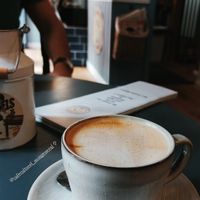 Oat cappuccino at Mon Général Café Culturel in Neustadt