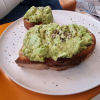 Avocado Toast at blond. in Nuremberg
