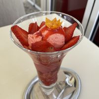 Strawberry sundae   at Buonissimo in Hoexter