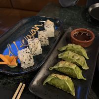 Vegan sushi e gyoza   at Matchmama in Lisbon