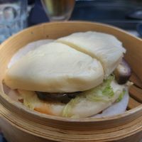 Bao (sem o molho que não é vegan) at Matchmama in Lisbon