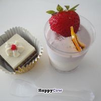 Dessert at Frunatic in Central Singapore