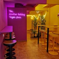  at Vonuts in Valencia