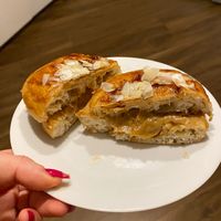 Almond Moka at Vonuts in Valencia