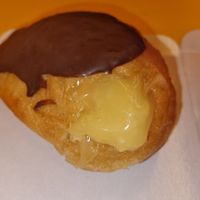  at Vonuts in Valencia