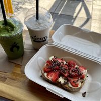 smoothies and sweet toast (hold the honey)  at Xocotl Fresco & Natural in Portland