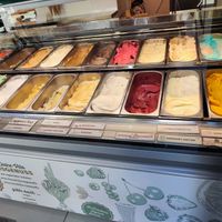 Green dot for vegan at Dolce Vita Eis-Manufaktur in Buchs