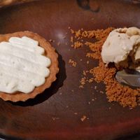 Lemon tartlet with honeycomb ice cream at Vegitalian in Amsterdam