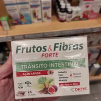 Frutos e fibra at Celeiro - Campus de Sao Joao in Porto