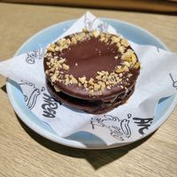 Alfajor vegano at Café Área in Santiago