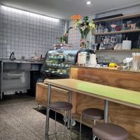 Counter at Café Área in Santiago