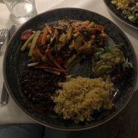 Fajitas con verdure, formaggio vegano, fagioli, riso e guacamole  at Mexico Cocina Picante in Ravenna