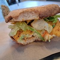 Vegan burger at Zeppelin Bistrot in Spoleto