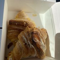 Plain vegan croissants   at O Melhor Croissant da Minha Rua in Sintra