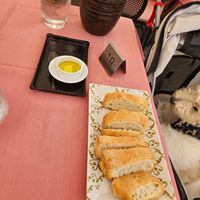 Bread with local olive oil at Essenza Dario e Anna - dal 1964 in Arezzo