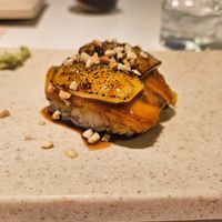 Banana, vegan Mozzerella Nigiri at Gurumê Leblon in Rio De Janeiro