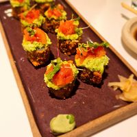 Hot rolls with vegan goats cheese at Gurumê Leblon in Rio De Janeiro
