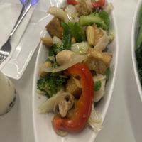 Garlic tofu and veggies  at Joy Yee in Chicago