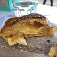 Inside plain croissantt  at O Melhor Croissant da Minha Rua - Alameda in Lisbon