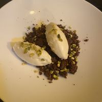 second dessert: crumble di cioccolato e amaretti con pistacchio e gelato all' ananas  at Pierre Sang in Paris