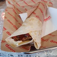 Tasty "Meat" and sauces at doen doen® kebap in Berlin