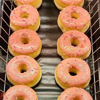 Strawberry sprinkles   at Dunkin' - Central Station in Dusseldorf