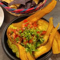 Guacamole with fried zuchini at Taquería Wey in Grimaud