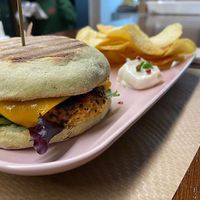 Hambúrguer Vegan  at Rïa Lounge Bar in Ovar