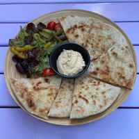 Hummus with naan at Artha in Porec