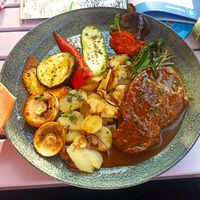 Fu mit mediterranen Kräutern at Artha in Porec