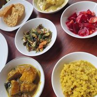 All 5 curries at Lemon Grass Cafe in Dikwella