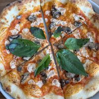 Vegan margarita with mushrooms 🍄  #Veganuary at La Playa  in Dikwella