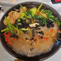 Green bean noodles + combo box + fresh spinach and broccoli at Vege Creek 蔬河 - Zhongshan in Taipei